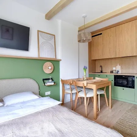 4 Pory Roku- 200m Plaza, Prywatny Parking * Zoppot