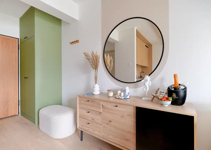 Appartamento 4 Pory Roku- 200m Plaza, Prywatny Parking