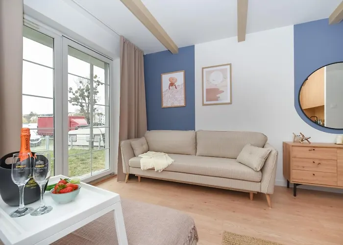 4 Pory Roku- 200m Plaza, Prywatny Parking * Sopot