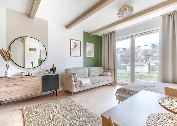 4 Pory Roku- 200m Plaza, Prywatny Parking Appartamento